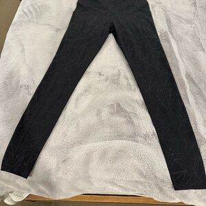 KIAVA Black Geometric Print Leggings